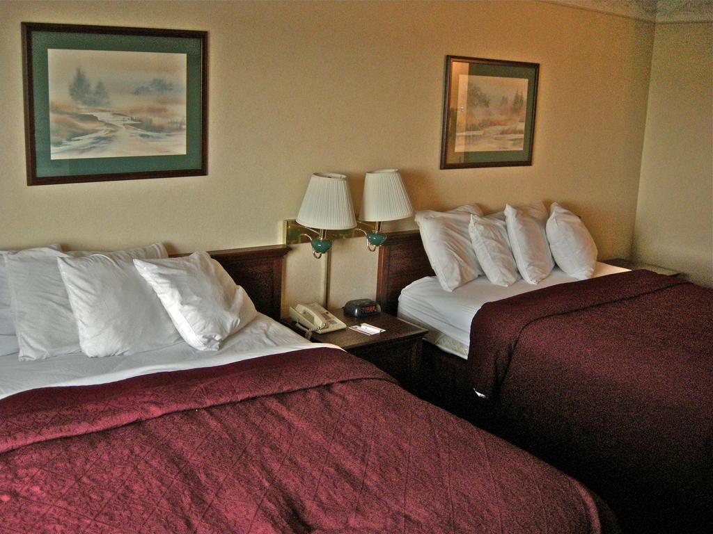 Quality Inn Bend Exteriör bild
