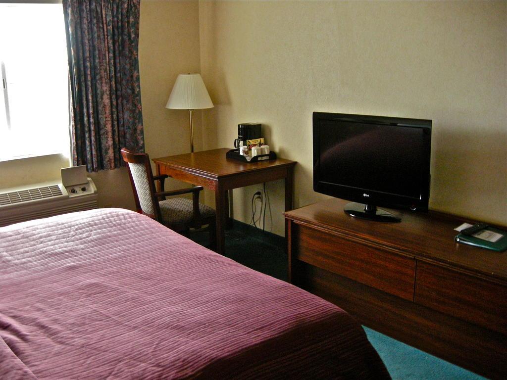 Quality Inn Bend Exteriör bild