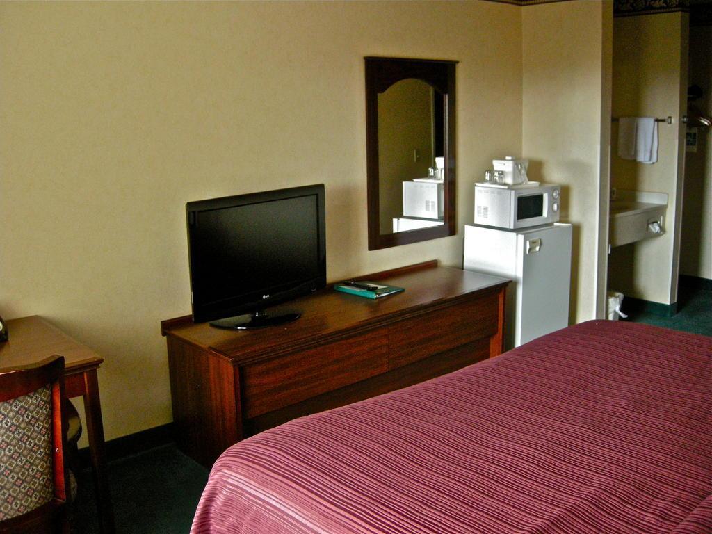 Quality Inn Bend Exteriör bild