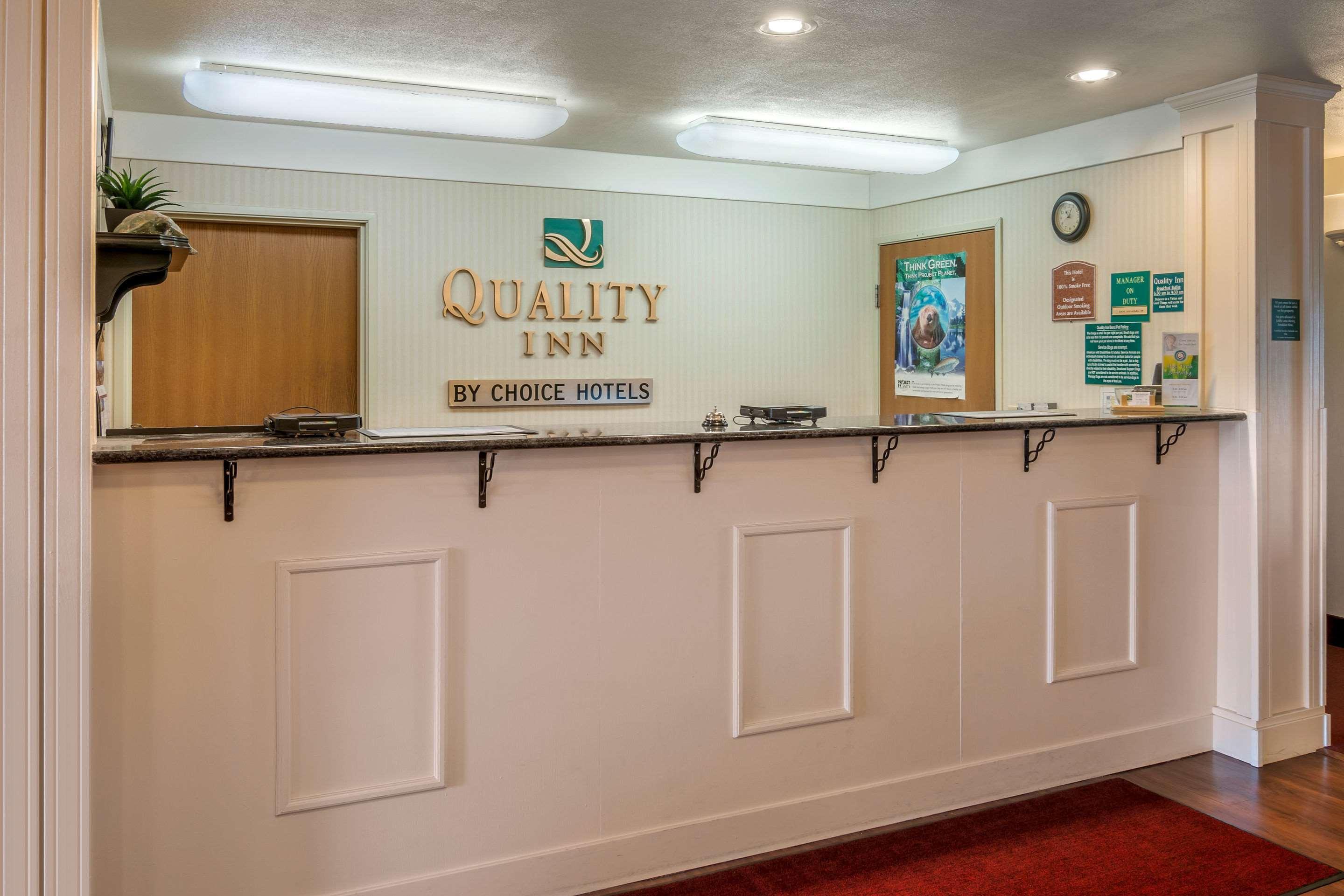 Quality Inn Bend Exteriör bild